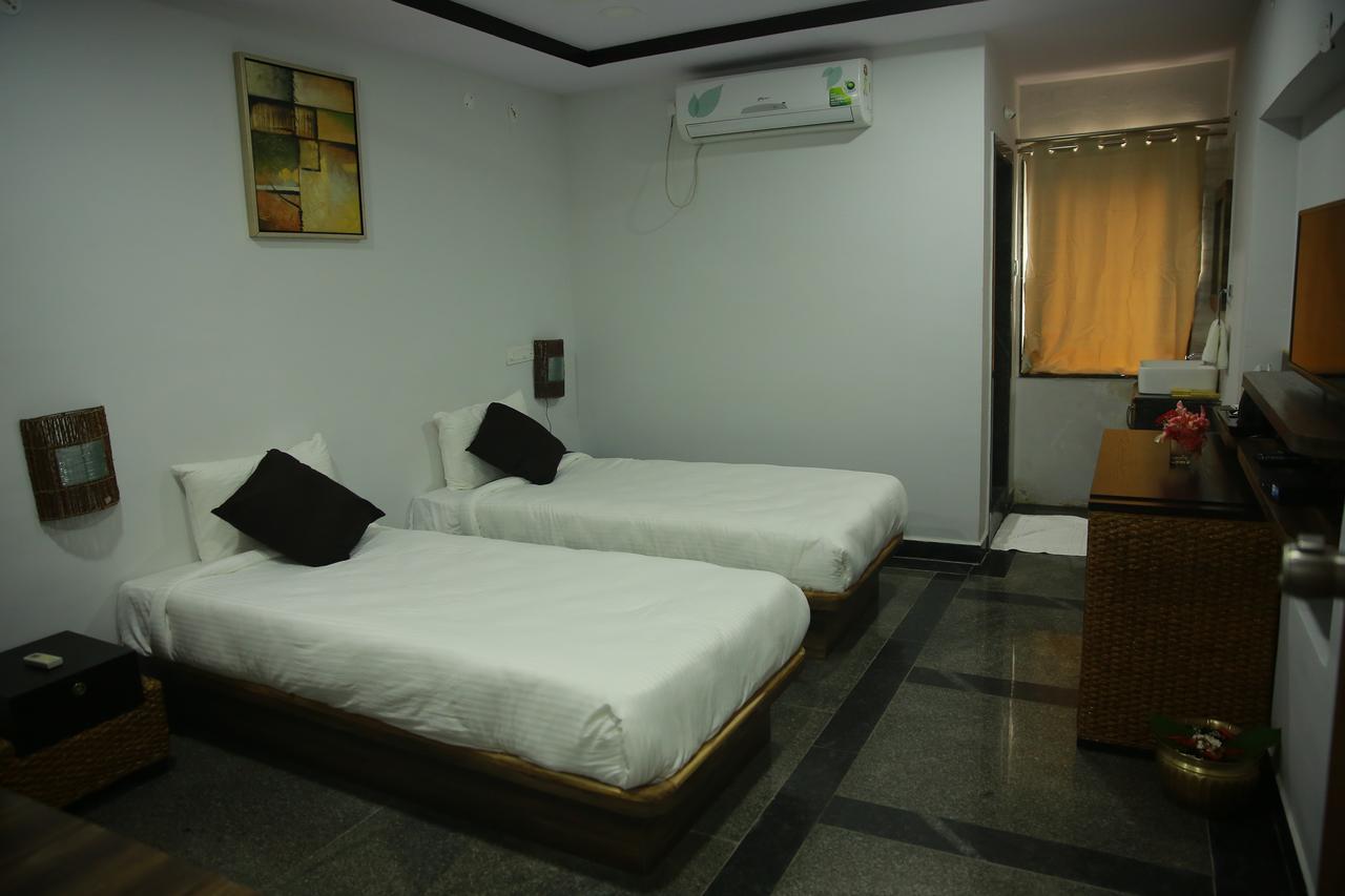 Lokis Forest Inn Hyderabad Exterior photo
